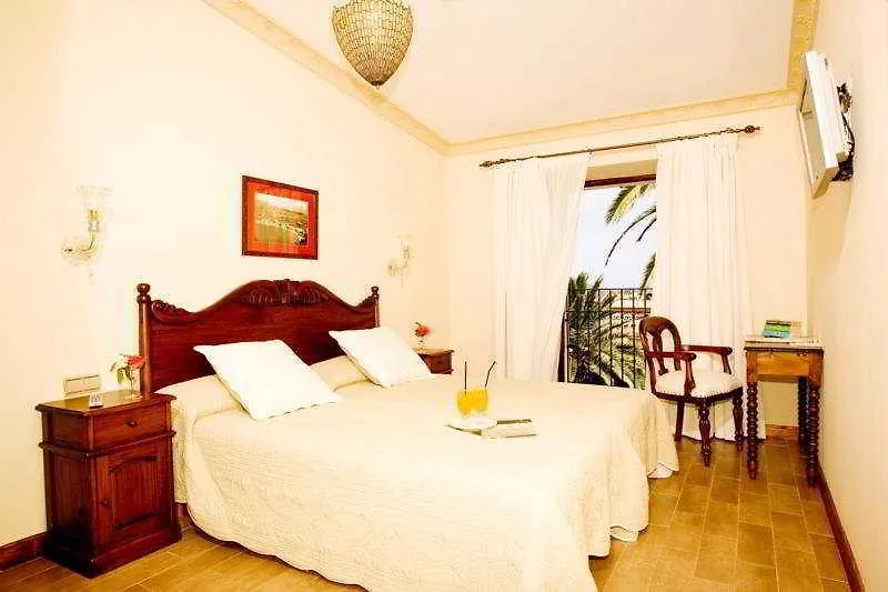 Hotel La Vila Sóller 4*,